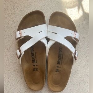 White Yao Balance Birkenstock 40 Narrow (9-9.5)